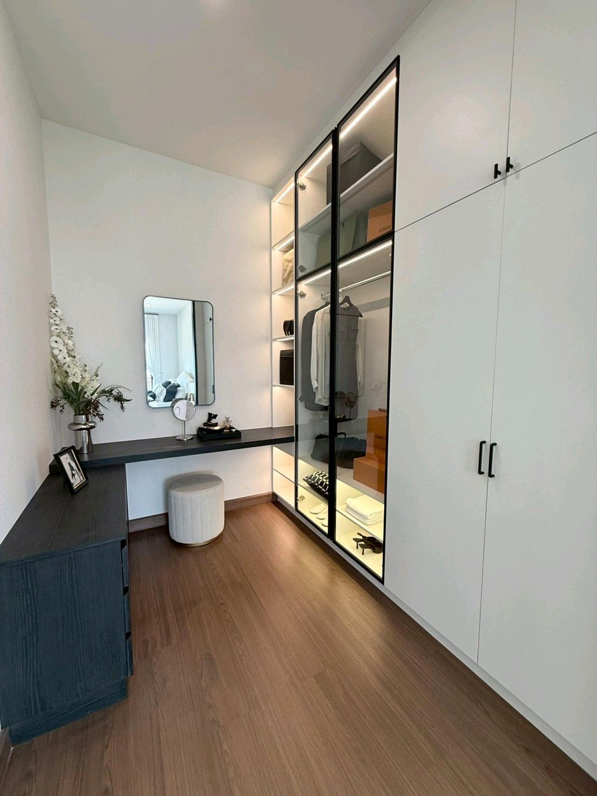 ขายบ้านนนทบุรี บางใหญ่ บางบัวทอง : บ้านเดี่ยว ตกแต่งพร้อมเข้าอยู่ ทำเลหน้าคลับเฮ้าส์