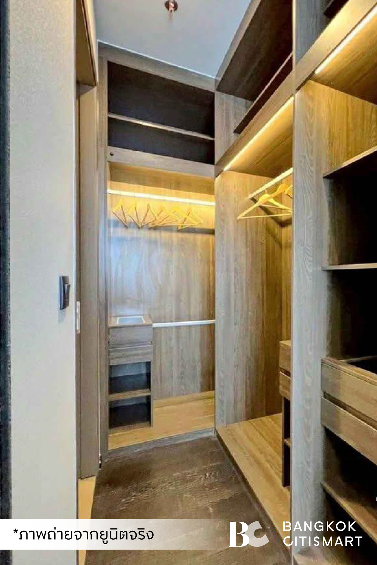 For RentCondoSukhumvit, Asoke, Thonglor : 🔥 Ready to move in, Park Origin Thonglor (1 bedroom, 30 sq.m.), beautifully decorated room, very good view. Interested: 095-370-1451 (Kate)