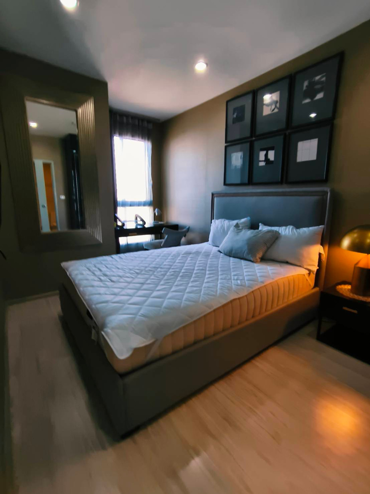 For RentCondoBangna, Bearing, Lasalle : P-124129 Stunning Ideo Mobi Sukhumvit Eastgate 1-Bed Condo near BTS Bang Na, City View, Great Price!   | Line Id: @easycondoplus | 099-229-6397