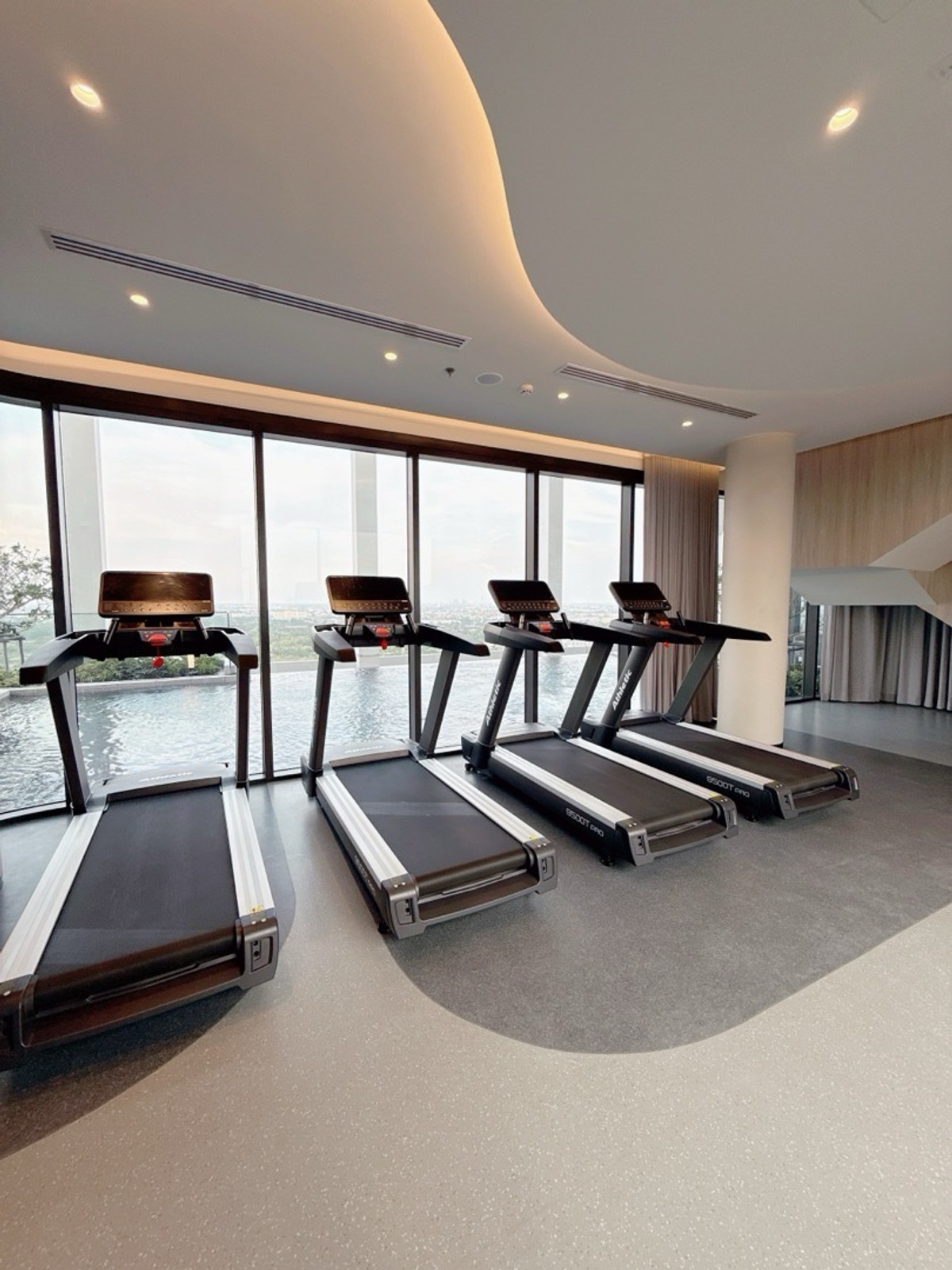 For SaleCondoKasetsart, Ratchayothin : 𝐂𝐎𝐁𝐄 𝐊𝐀𝐒𝐄𝐓 Sripatum, easy installments 𝟖,𝟗𝟎𝟎/month 𝐅𝐫𝐞𝐞 down payment 𝐎 baht, new room, ready to move in, cheapest promotion.