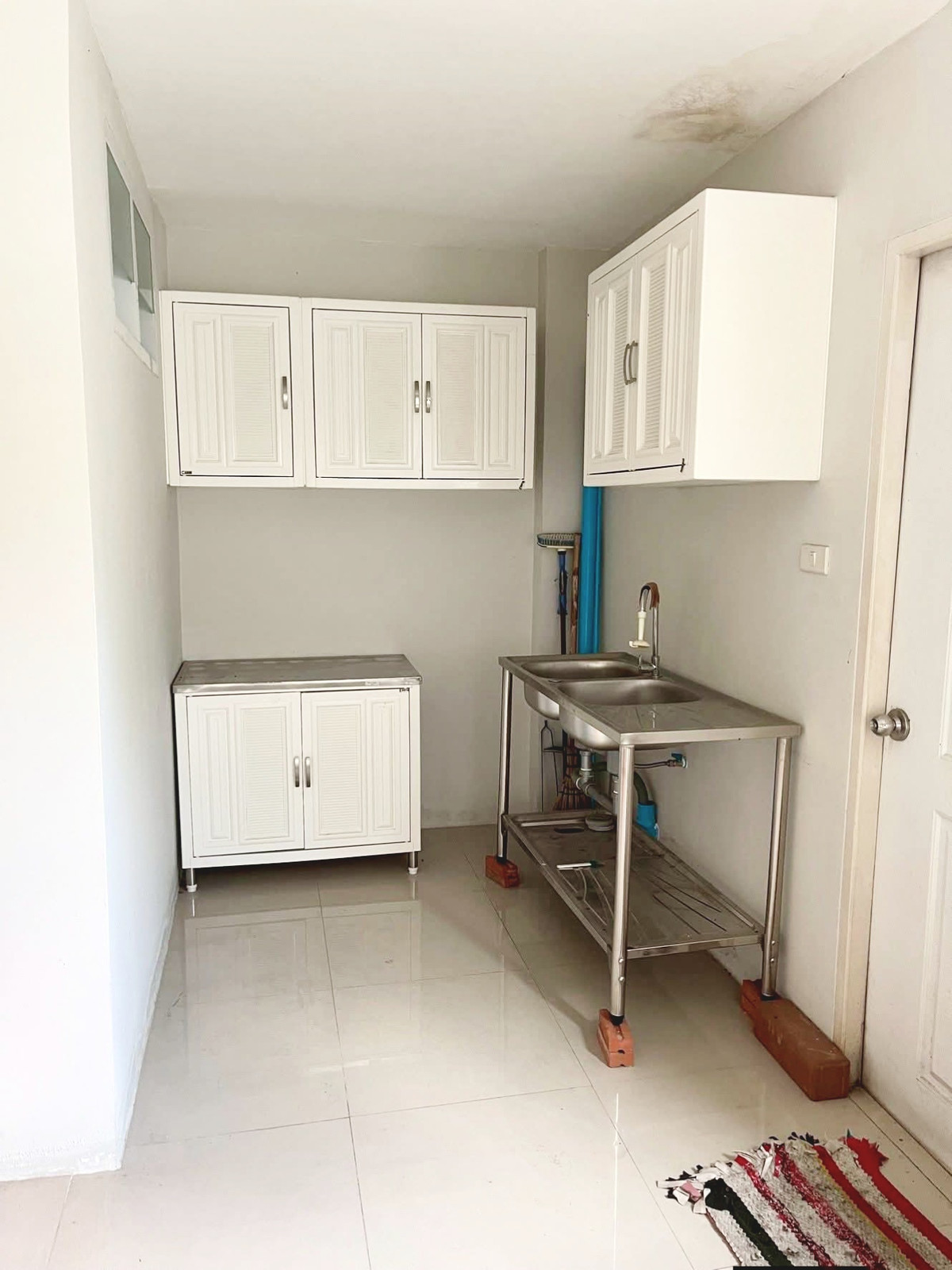 For RentHome OfficeBang kae, Phetkasem : For rent/sale, 3-story home office, good location.