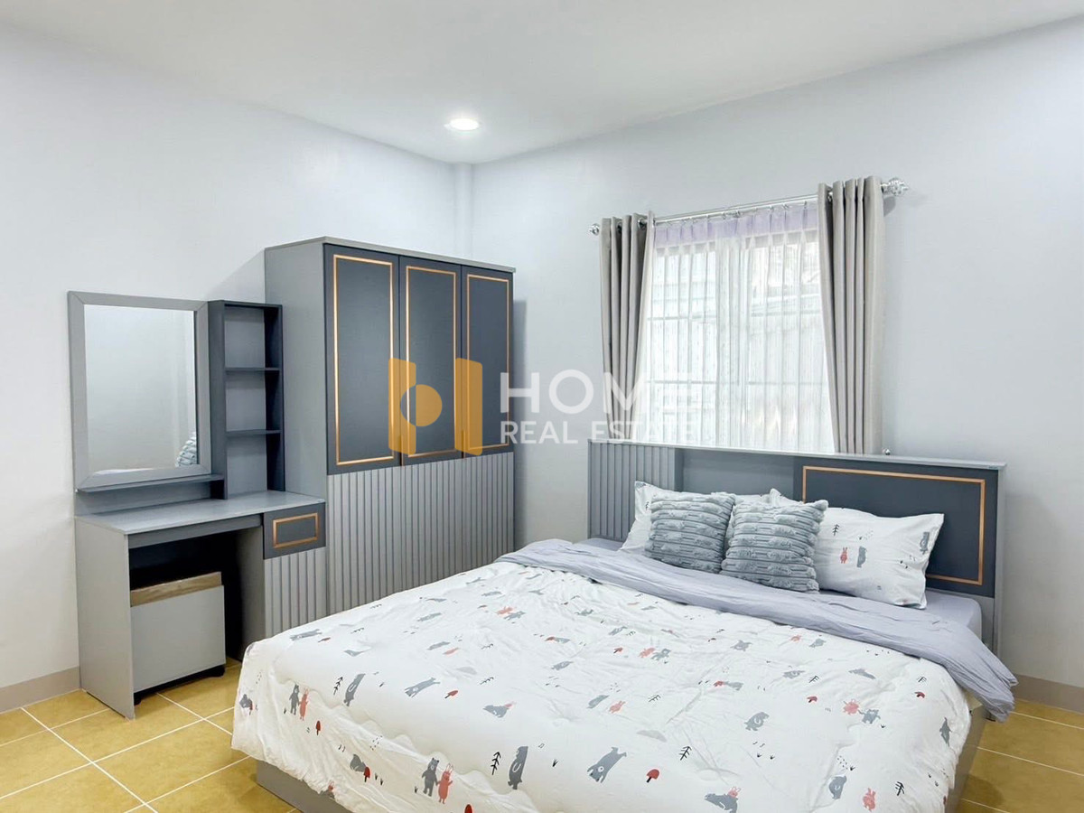 For SaleHousePattaya, Bangsaen, Chonburi : Detached House Makmai Laem Chabang 2 / 4 Bedrooms (FOR SALE) YEAN154