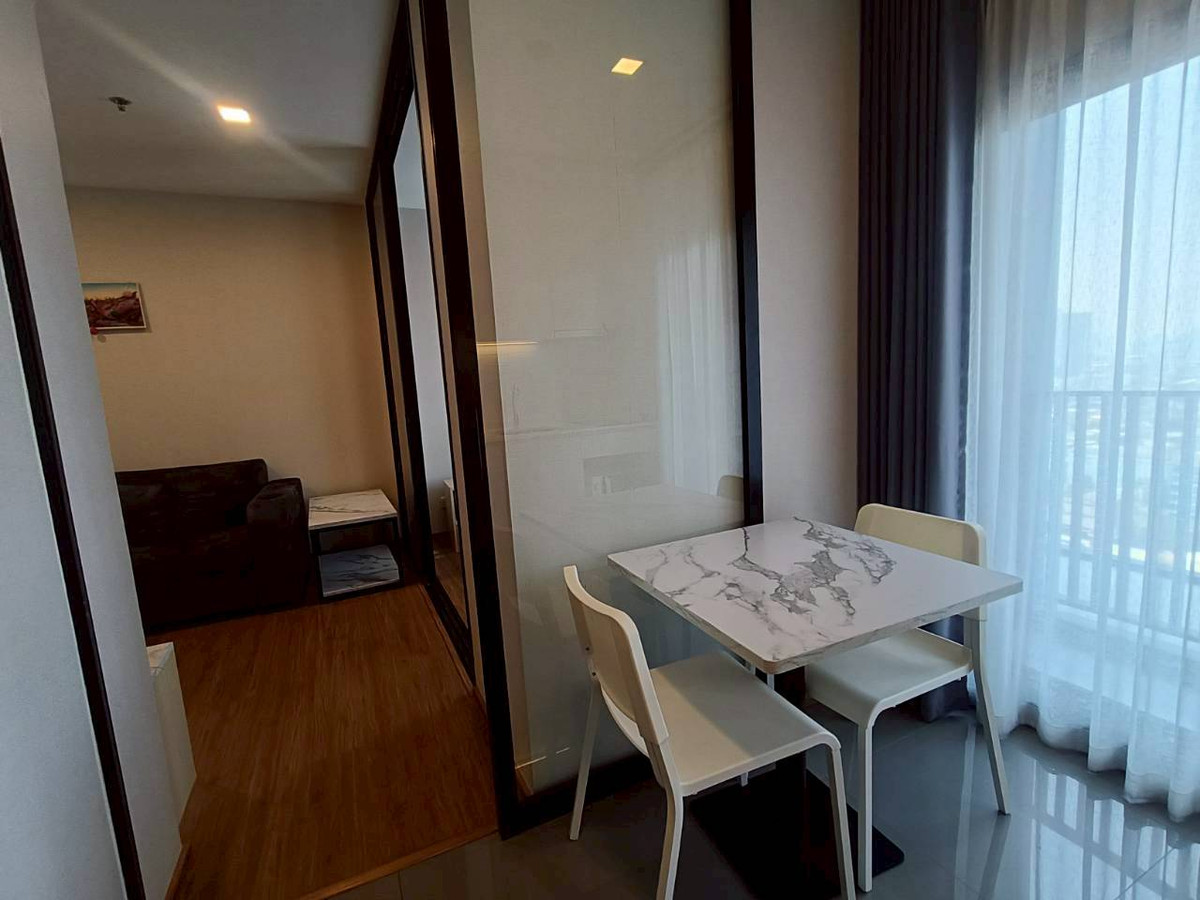 ให้เช่าคอนโดรามคำแหง หัวหมาก : ให้เช่าคอนโด Metris Rama 9 - Ramkhamhaeng ใกล้ Airport Rail Link รามคำแหง ห้องสวย พร้อมอยู่