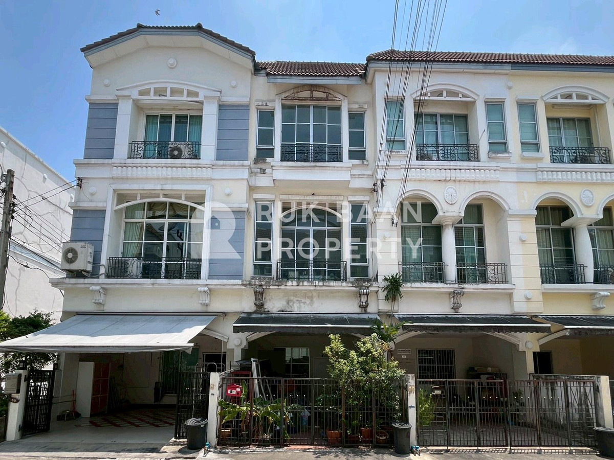 ขายทาวน์โฮมโชคชัย4 ลาดพร้าว71 : ขายทาวน์โฮม/SALE🔥 Baan Klang Muang Ladprao 71 (บ้านกลางเมืองลาดพร้าว 71)
