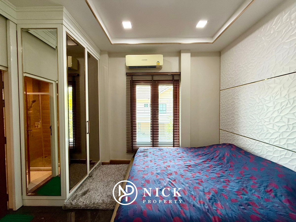 ขายบ้านนวมินทร์ รามอินทรา : LADDAROM ลัดดารมย์ วงแหวน-รามอินทรา : บ้านเดี่ยวหลังใหญ่ Hi Class สังคมมีระดับ ตกแต่งจัดเต็ม สุดยอดของ ฮวงจุ้ย บ้านเลขที่ 9