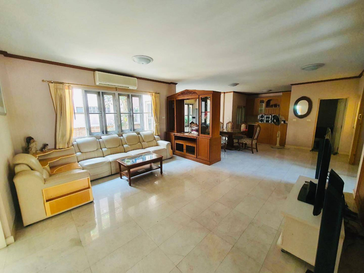 ให้เช่าบ้านนนทบุรี บางใหญ่ บางบัวทอง : พฤกษ์ภิรมย์ รีเจ้นท์ ปิ่นเกล้า