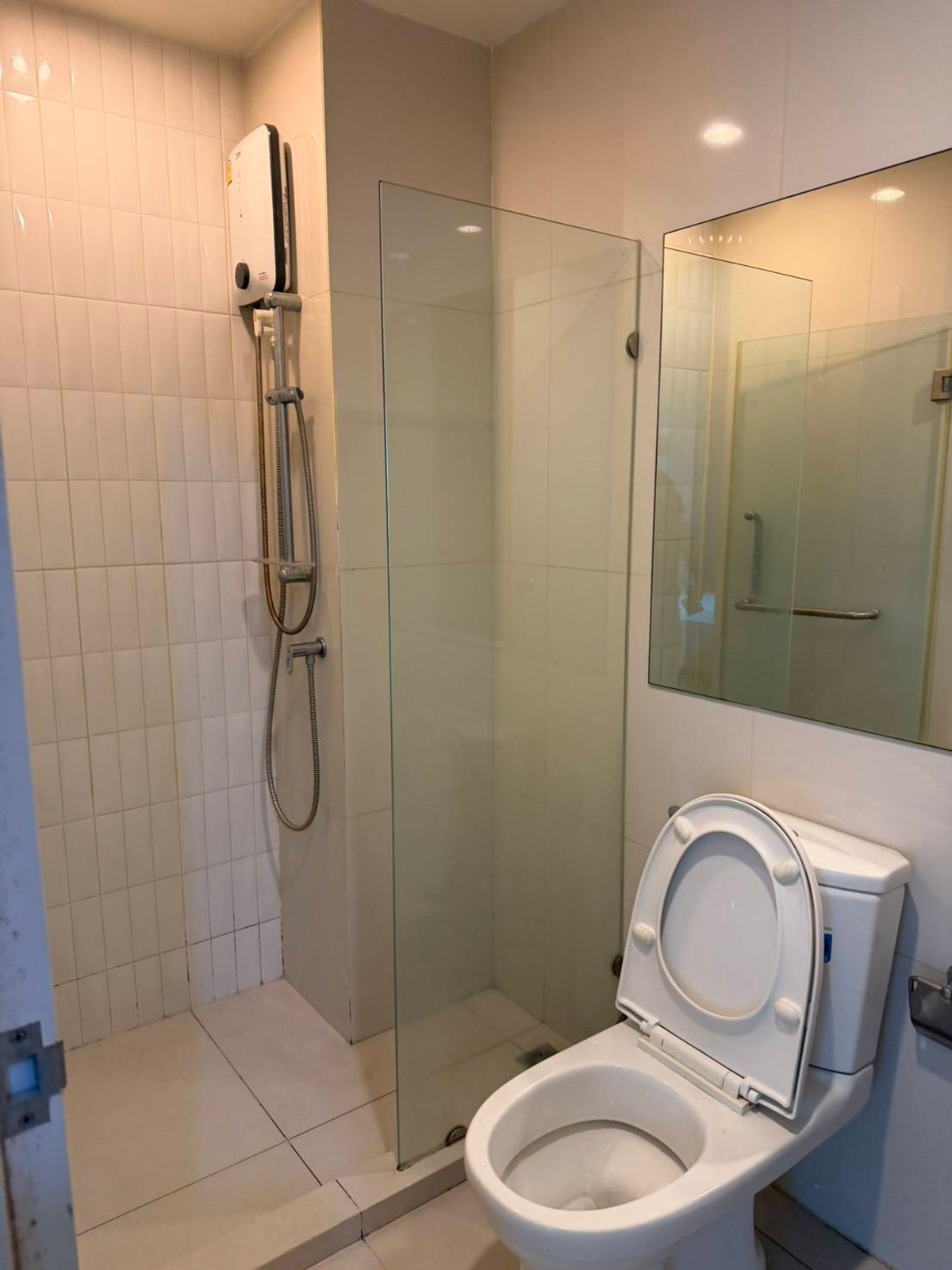 For RentCondoRama9, Petchburi, RCA : Beautiful room, good location Fully furnished, ready to move in ⭐For rent Life Asoke (Life Asoke)