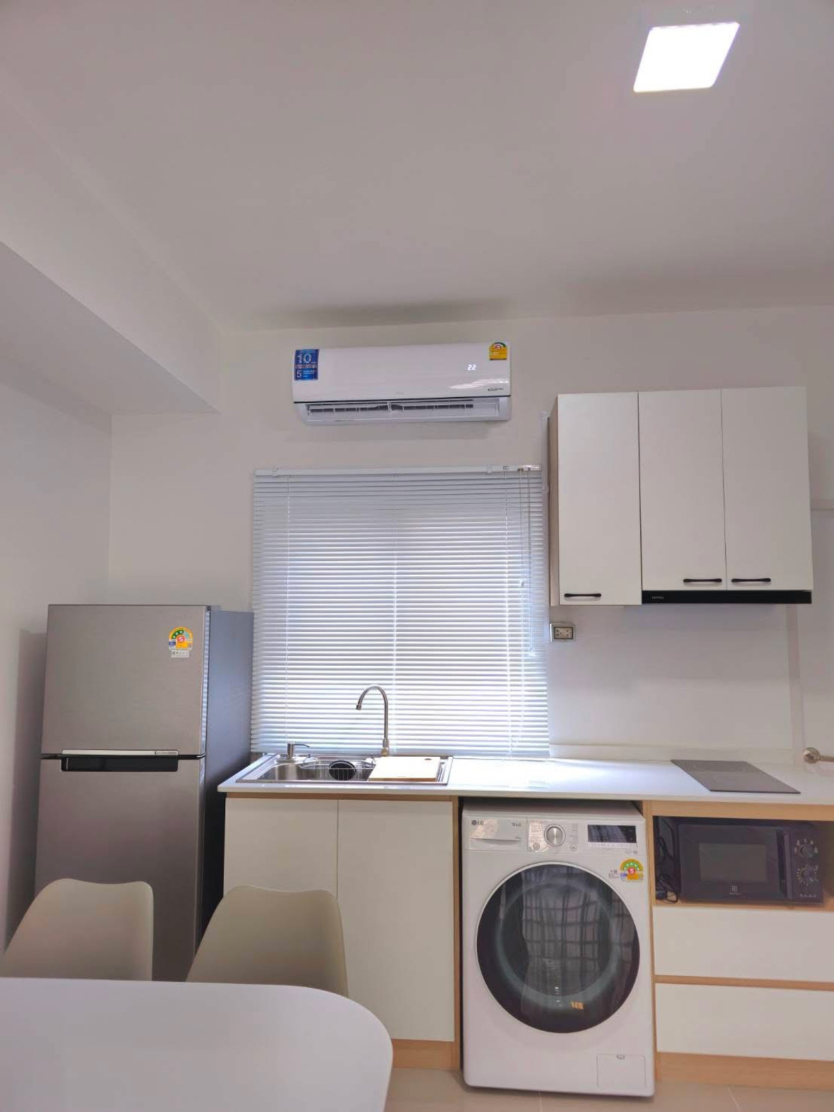 ให้เช่าทาวน์โฮมบางนา แบริ่ง ลาซาล : ทาวน์เฮ้าส์ให้เช่า ✨ Pleno Sukhumvit-Bangna 2 ✨ 3 ห้องนอน 2 ห้องน้ำ เฟอร์นิเจอร์ และ เครื่องใช้ไฟฟ้าครบ 