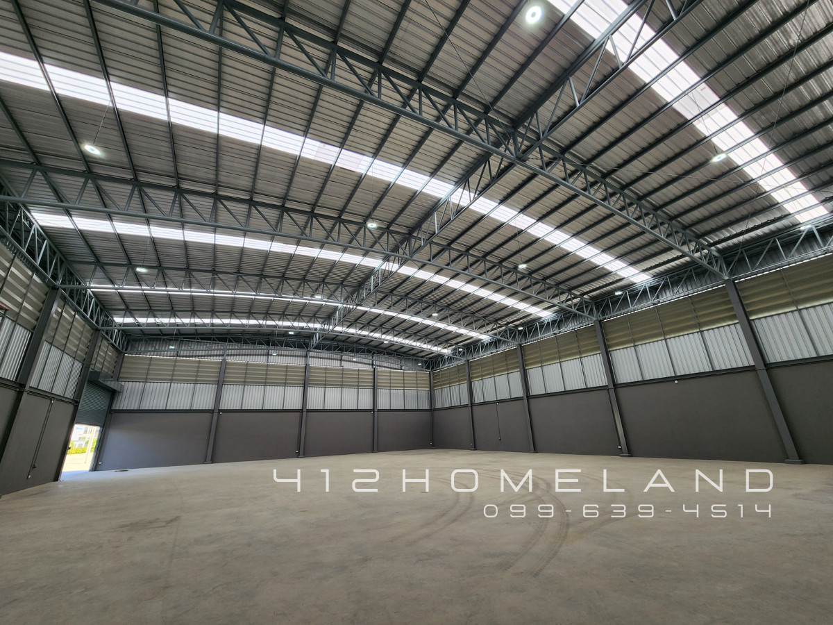 For RentWarehouseSamut Prakan,Samrong : Warehouse for rent, 873 sq m., 2-story office, area 1 rai, water and electricity ready, big cars can enter, easy to travel, Bang Bo, Samut Prakan.