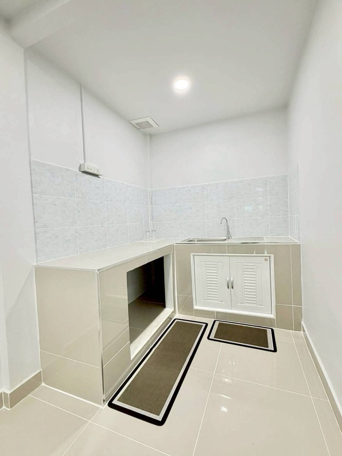 ขายบ้านนนทบุรี บางใหญ่ บางบัวทอง : ฟรีค่าธรรมเนียมการโอนภาษีและอากร