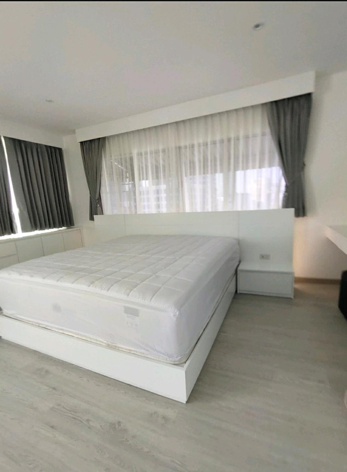 For RentCondoSilom, Saladaeng, Bangrak : 🐱🐶Pet Friendly Condo in Silom-CBD 🐱🐶