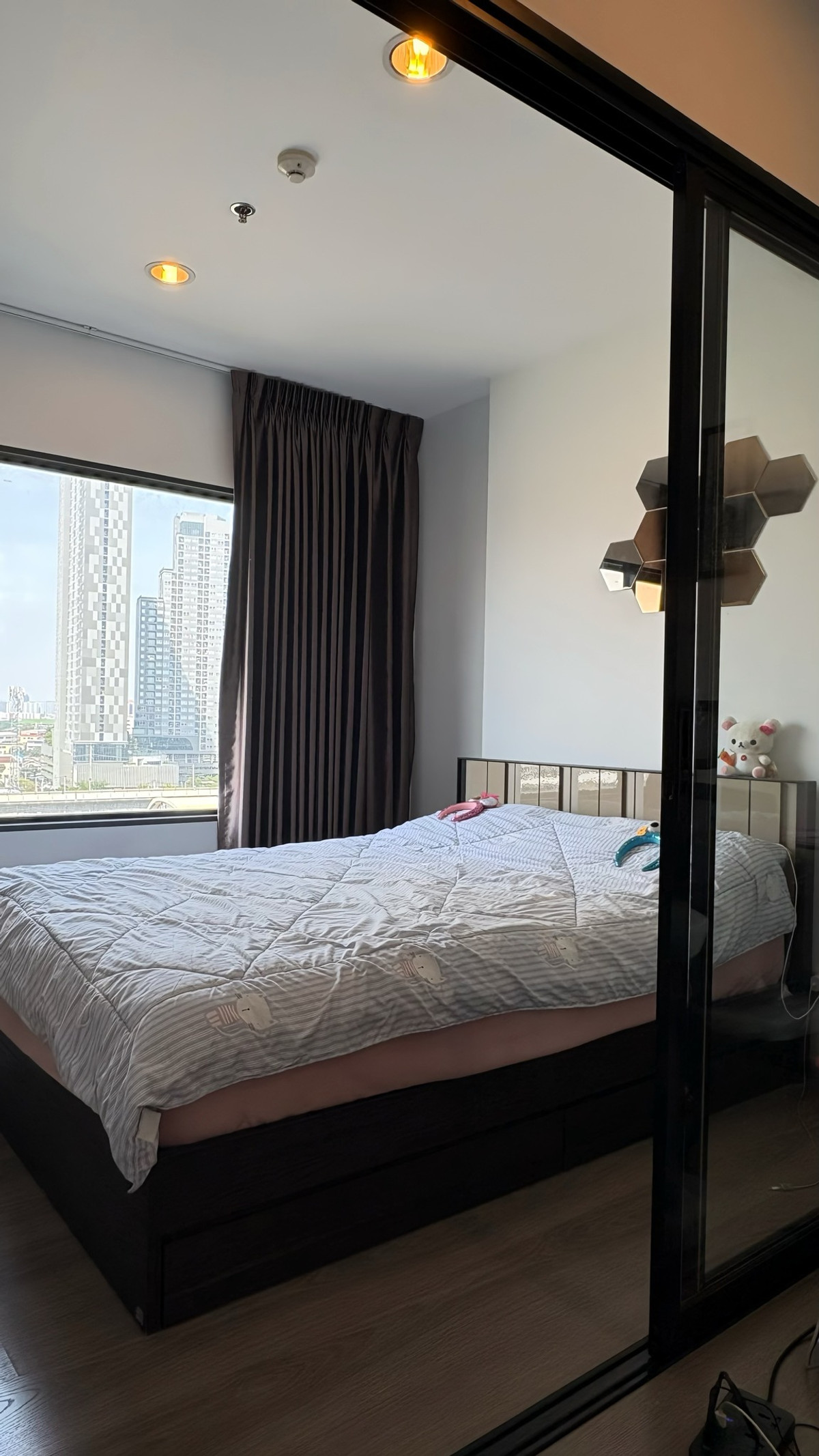 For RentCondoThaphra, Talat Phlu, Wutthakat : E261 🎉300369 Condo for Rent Aspire Sathorn-Taksin (Copper Zone)