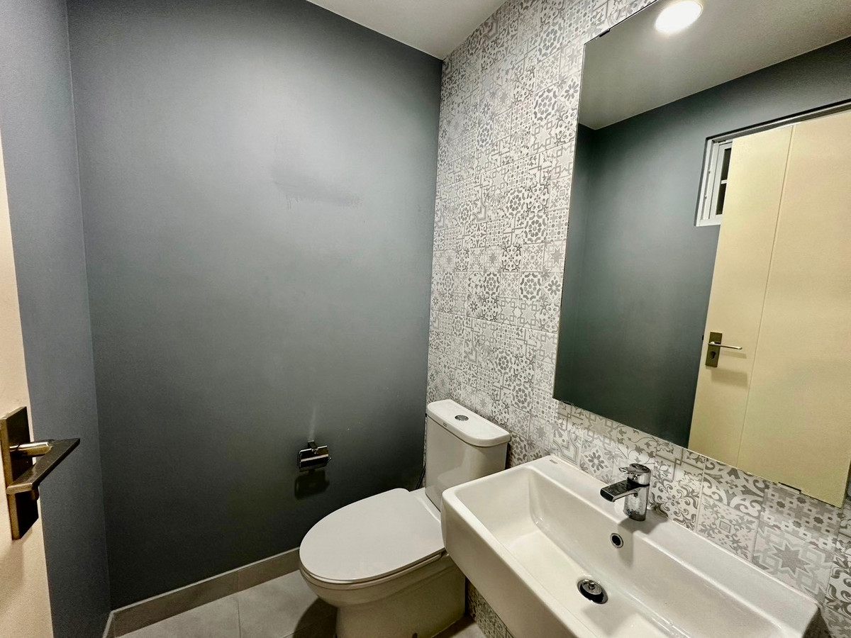 For SaleTownhomeSamut Prakan,Samrong : For Sale: 2-Storey Townhome at Indy 2 Srinakarin Quality by Land & Houses | Move-in Ready | Great Value Near Mega Bangna & B