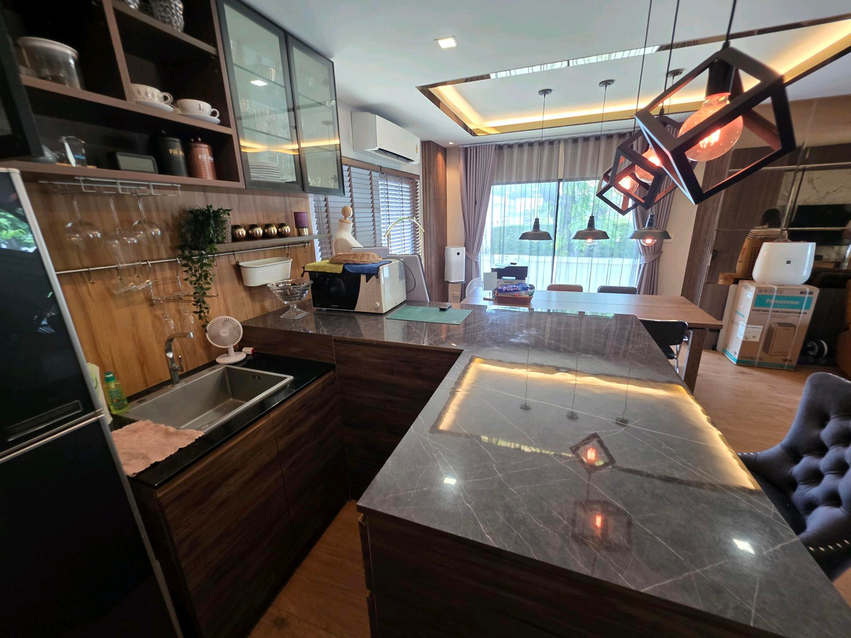 ให้เช่าบ้านลาดกระบัง สุวรรณภูมิ : บ้านเดี่ยว มัณฑนา 2 วงแหวน-อ่อนนุช (Mantana 2 Wongwaen-Onnut)