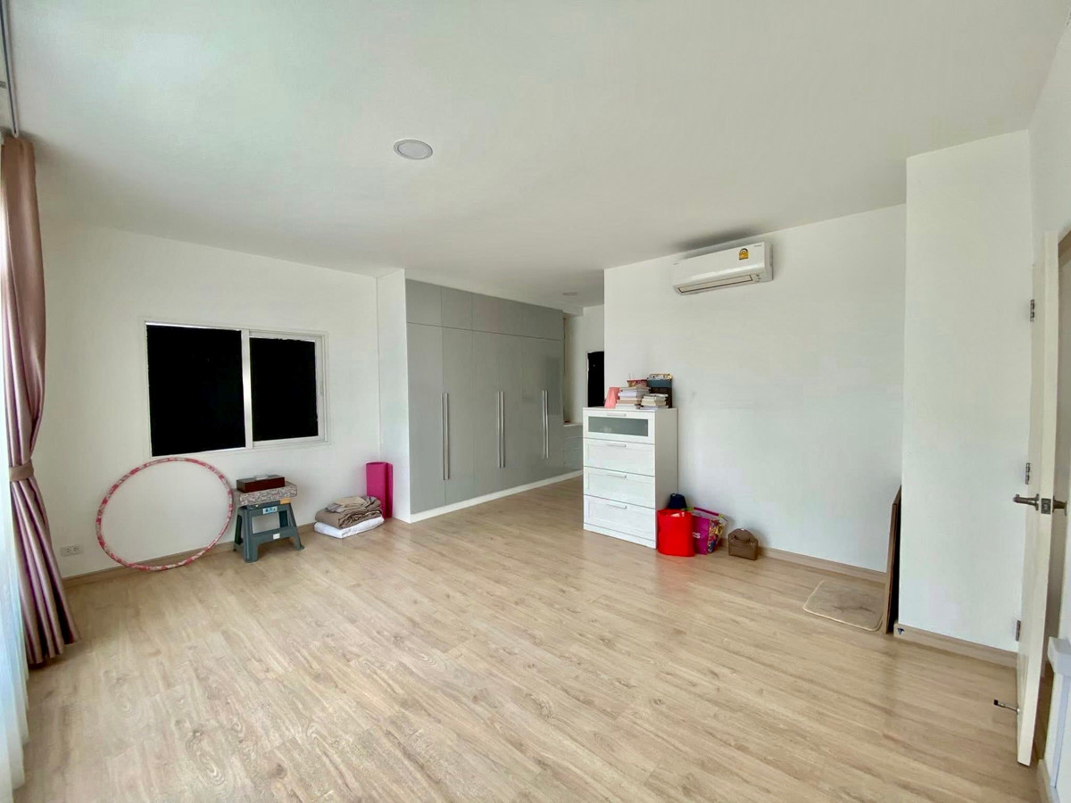 ขายบ้านพระราม 5 ราชพฤกษ์ บางกรวย : คาซ่า วิลล์ ปิ่นเกล้า - ศรีรัช / 3 ห้องนอน (ขาย), Casa Ville Pinklao - Sirat / 3 Bedrooms (FOR SALE) BNS032