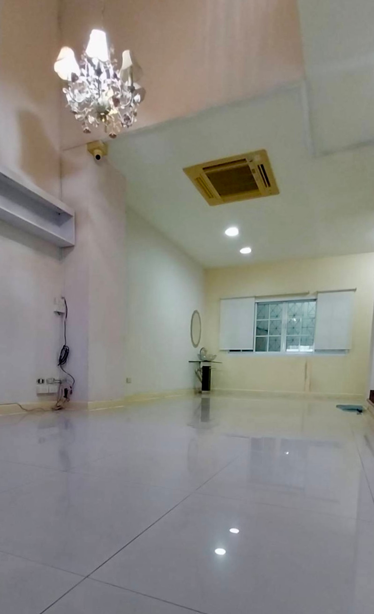 For SaleTownhomePattanakan, Srinakarin : Varodom Place Srinakarin - On Nut / 3 Bedrooms (FOR SALE) GNG032