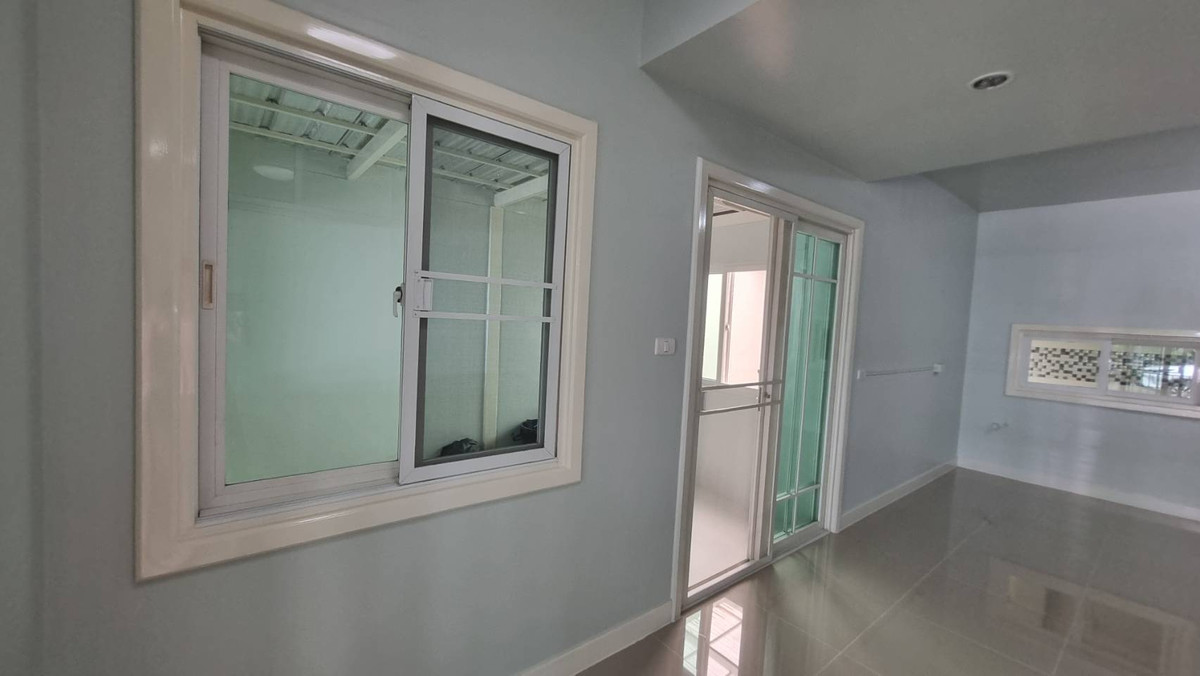 Nonthaburi, Bang Yai, Bangbuathong : 96915 - Sale/Rent Sale For Rent 2-story semi-detached house, Areeya Village, The Village, Chaiyaphruek - Wongwaen Flace 6, Sai Noi Subdistrict, Sai Noi District, Nonthaburi Province.