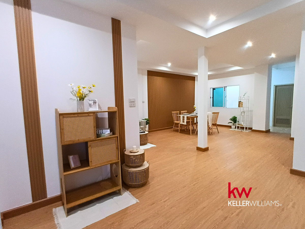 ขายทาวน์โฮมปิ่นเกล้า จรัญสนิทวงศ์ : ✨ [ขาย] ทาวน์โฮม 2 ชั้น รีโนเวทใหม่สไตล์มินิมอล | ซอยจรัญฯ 35 ใกล้ MRT ไฟฉาย