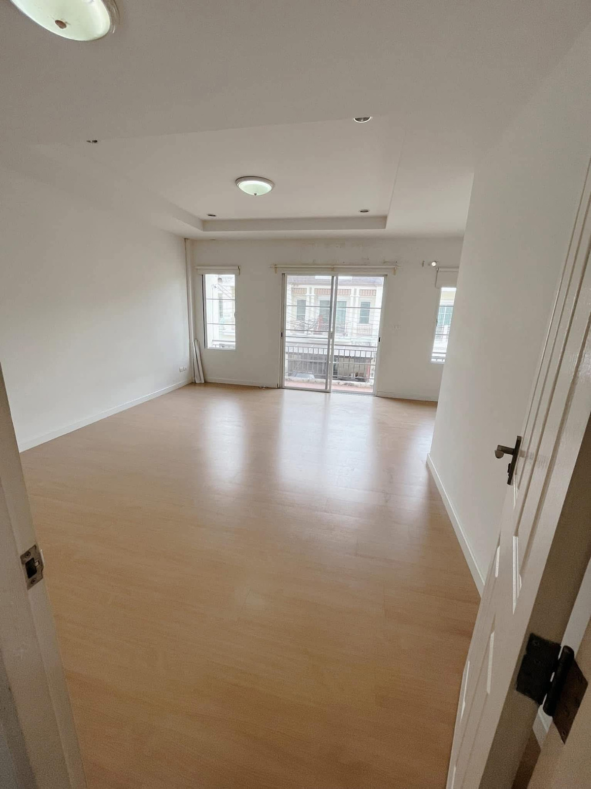 ให้เช่าทาวน์โฮมพระราม 5 ราชพฤกษ์ บางกรวย : ให้เช่า/ขาย ทาวน์เฮาส์ 2 ชั้น Thanasiri Ratchapruek 2 ติดถนนราชพฤกษ์ 