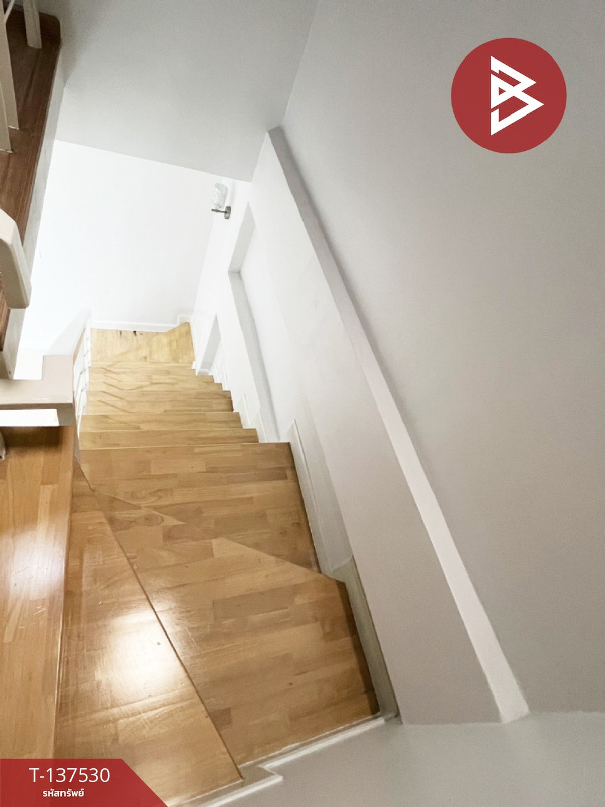 ขายทาวน์โฮมพัทยา บางแสน ชลบุรี สัตหีบ : ขายทาวน์เฮ้าส์ หมู่บ้านเดอะเซ็นทรัล3 อัสสัมชัญ-ศรีราชา (The Central3 Assumption-Sriracha) ชลบุรี