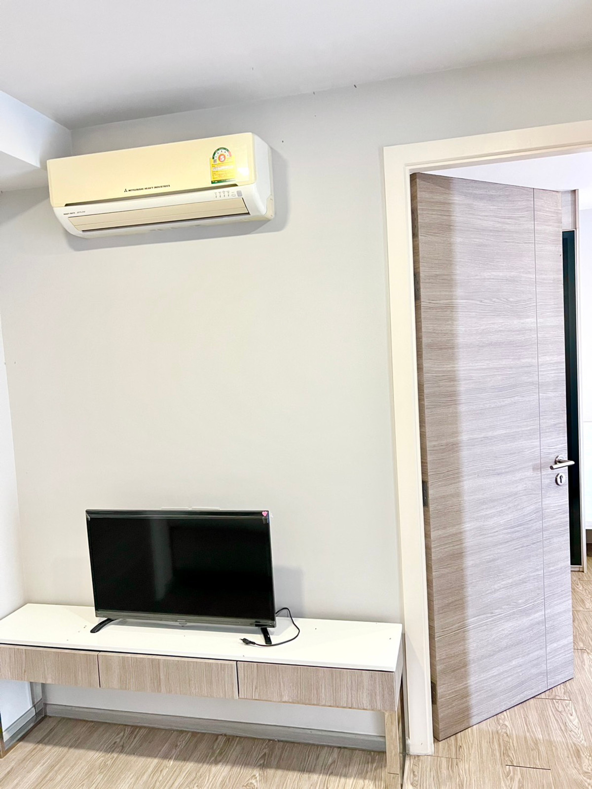 For RentCondoRatchathewi,Phayathai : 💎 Rare Unit: Very cheap Savvi Phahol-Ari | BTS Ari ✨Only13,000/Month Quiet condo Good location, convenient travel on many routes.