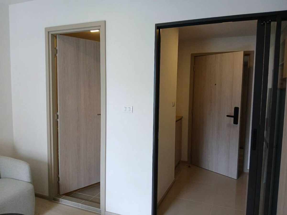 ให้เช่าคอนโดลาดกระบัง สุวรรณภูมิ : ให้เช่าห้องใหม่กิ๊ก D condo air ดี คอนโด แอร์ ลาดกระบัง ตึกA ใกล้สนามบินสุวรรณภูมิ #วิวสระว่ายน้ำ #มีสระว่ายน้ำ #ระเบียงตะวันออก 