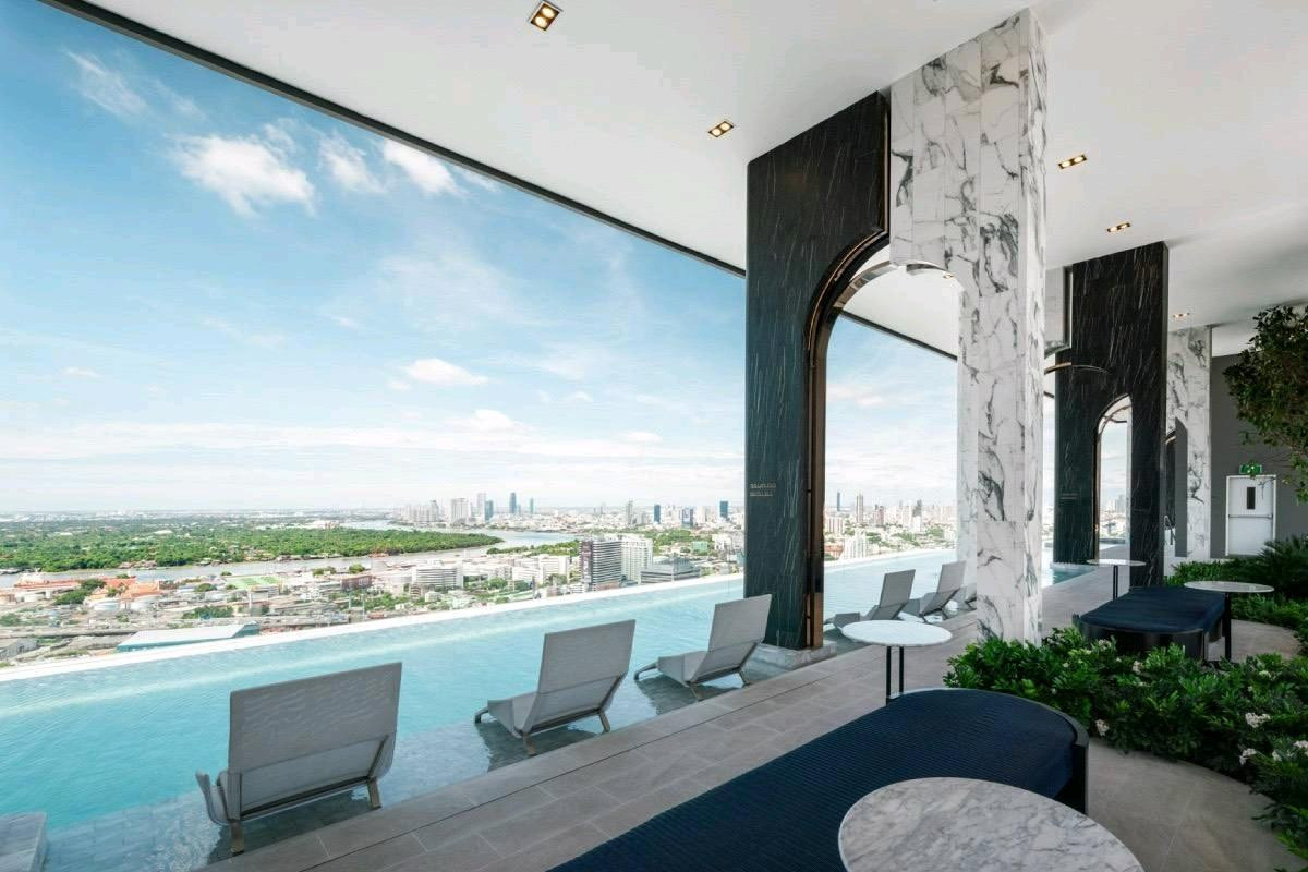 ขายคอนโดคลองเตย กล้วยน้ำไท : 2 ห้องนอน คอนโดหรู ไลฟ์ อโศก พระราม4  Call: 083-966-3665