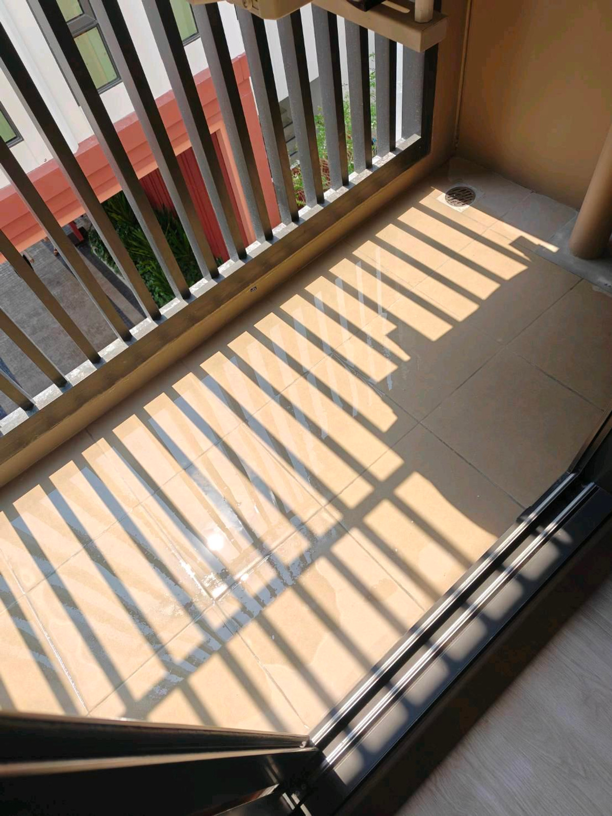 For SaleCondoWongwianyai, Charoennakor : For sale: Aspire Itsaraphap, view of Wat Arun, very beautiful.