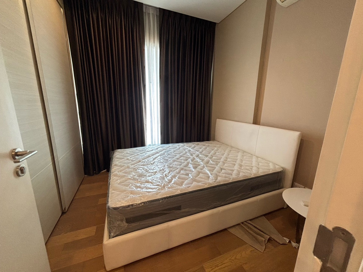 ให้เช่าคอนโดลาดพร้าว เซ็นทรัลลาดพร้าว : 🩷ให้เช่าคอนโด เดอะ เซนต์ เรสซิเด้นเซส ห้าเเยกลาดพร้าว 1 ห้องนอน 1 ห้องนำ้  ตึก C , fl 16. เฟอร์ครบ , tv , เครื่องซักผ้า , เตียง ตู้ เครื่องทำน้ำอุ่น  หิ้วกระเป๋าได้จร้า  สนใจ  @900cqqhk , tel 0859114585. ราคาเพียง 15,500 บาท  พร้อมอยู่ 10 เมษ  69  