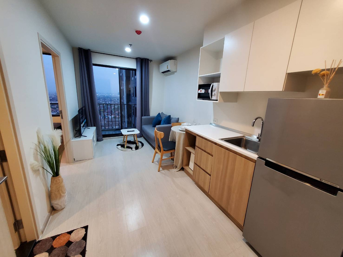 For RentCondoChaengwatana, Muangthong : NueNoble Chaengwattana for rent 12,000 baht 28th floor, beautifully decorated room, complete with electrical appliances. 🔥Near the government center 🔥 and Muang Thong Thani