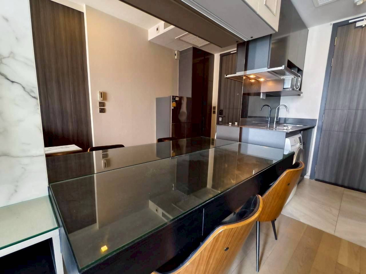 ให้เช่าคอนโดสุขุมวิท อโศก ทองหล่อ : ให้เช่าคอนโด ASHTON ASOKE (35 ตร.ม.) 1 นอน 1 น้ำ พร้อมเข้าอยู่