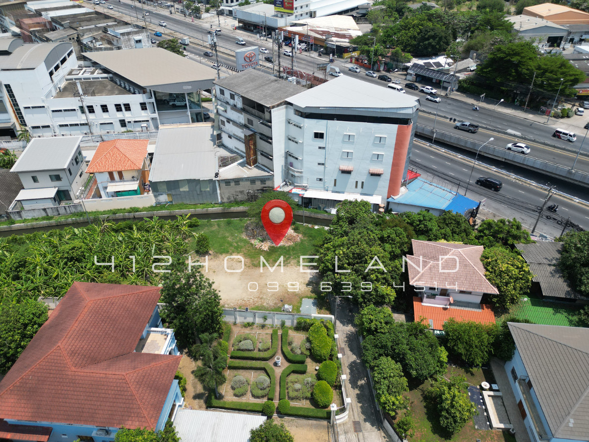 For SaleLandSamut Prakan,Samrong : Land for sale, 297 sq m., near Paknam Electricity Authority intersection. Suitable for building a house, office, home office, Mueang Samut Prakan District.