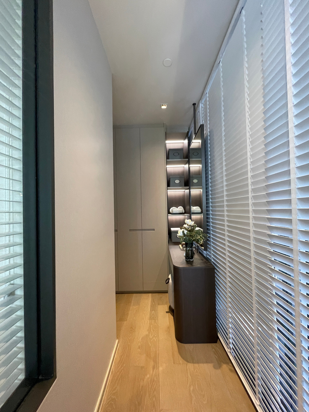 ขายคอนโดสีลม ศาลาแดง บางรัก : 💎 [Ultimate Legacy] ASHTON SILOM – 1BR XL (49.58 ตร.ม.) ชั้น 32 ห้องมุมแห่งวิสัยทัศน์เหนือระดับ บนถนนสายประวัติศาสตร์ 💎 