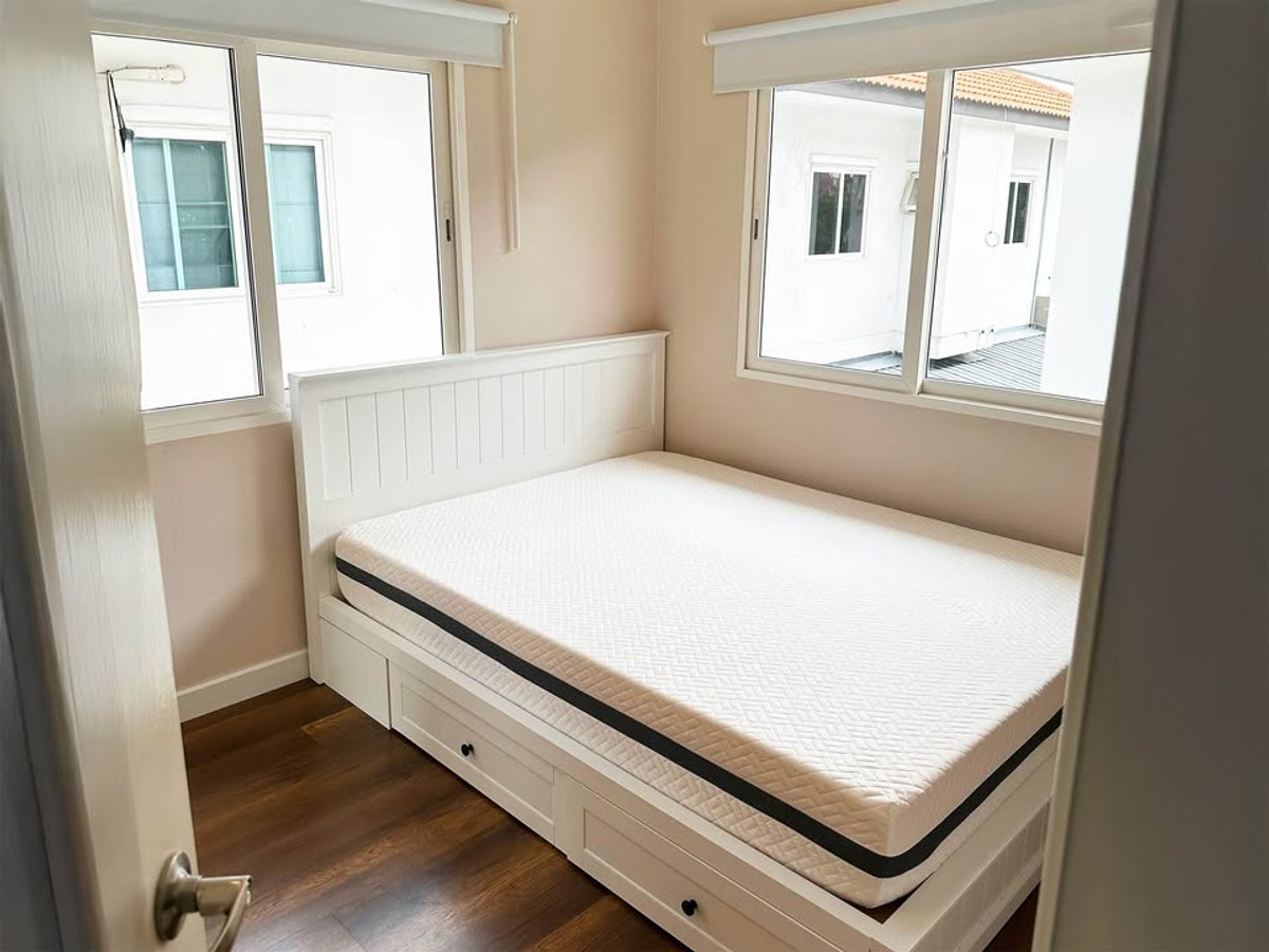 For SaleHousePattanakan, Srinakarin : K-6830 BEST DEAL🔥🔥 Urgent sale! Single house, Golden Village On Nut, Phatthanakan, ready to move in.