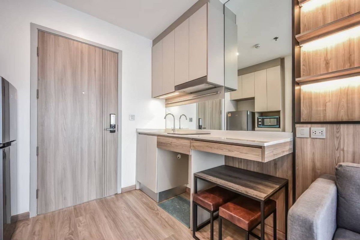 ให้เช่าคอนโดสาทร นราธิวาส : Knightsbridge Prime Sathorn【𝐑𝐄𝐍𝐓】🔥ความหรูชัดเจน เสริมลุคดูมีระดับ🔥 ติดต่อไลน์ไอดี: @hacondo