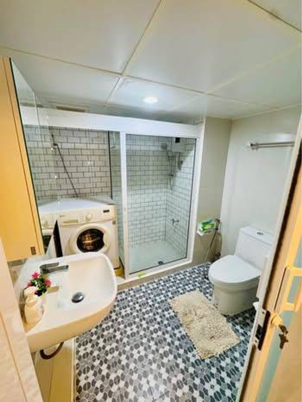 ขายคอนโดลาดพร้าว101 แฮปปี้แลนด์ : ขายคอนโด ซิตี้วิลล่า ลาดพร้าว  ติดMRT สถานีลาดพร้าว 101 เพียง 500 เมตร