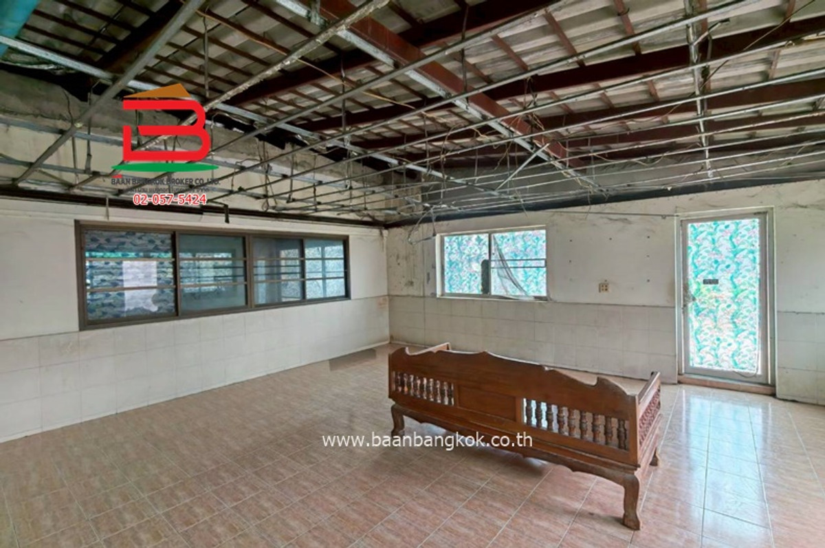 ขายที่ดินปทุมธานี รังสิต ธรรมศาสตร์ : ที่ดินพร้อมสิ่งปลูกสร้าง ซอยลำลูกกา คลอง 8 (ใกล้วัดดอนใหญ่) เนื้อที่ 1 ไร่ ตำบลลำลูกกา อำเภอลำลูกกา จังหวัดปทุมธานี