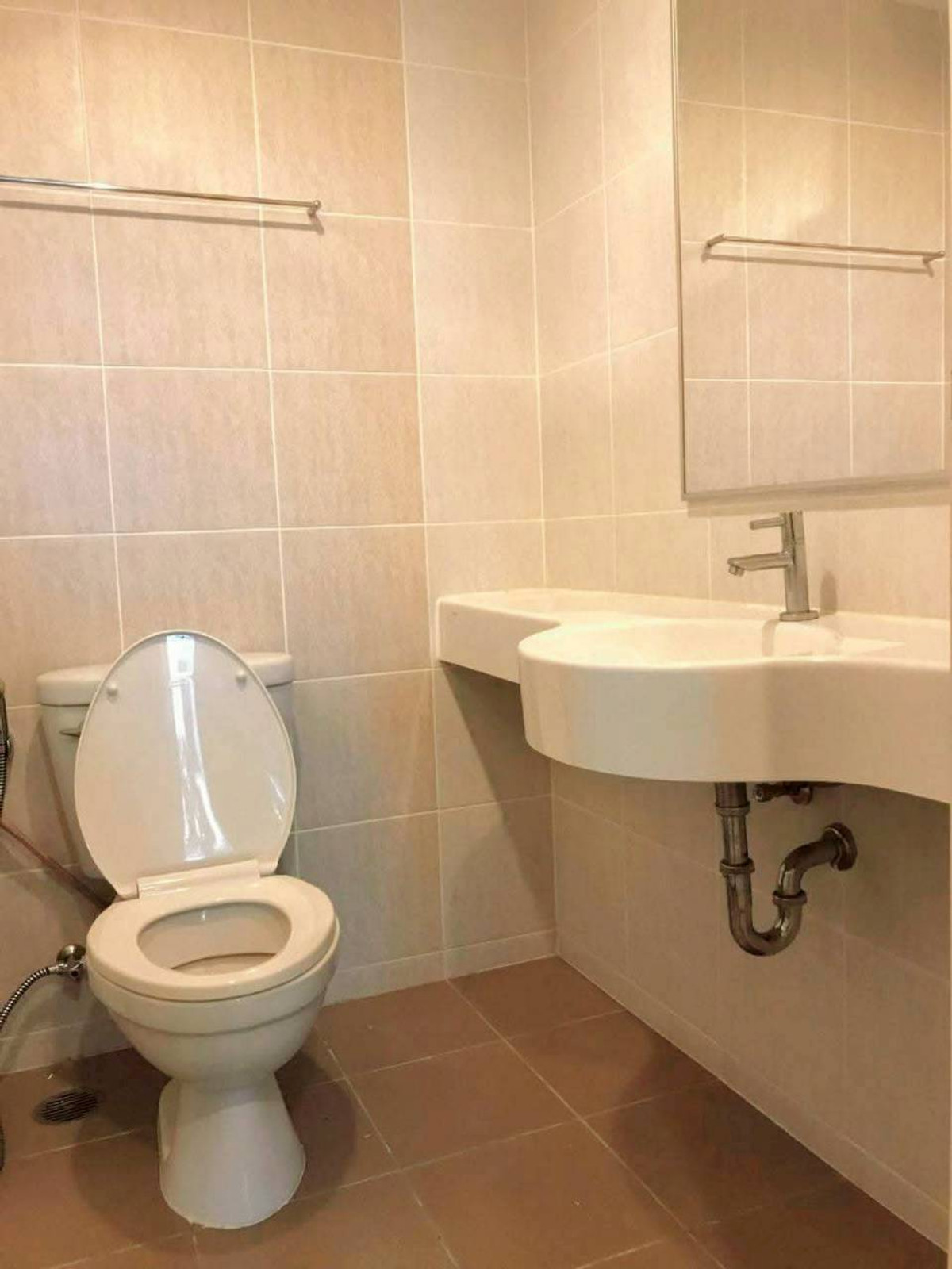 ขายคอนโดพัฒนาการ ศรีนครินทร์ : ✅ S-LPNON166 ✅ Line : @p2nproperty