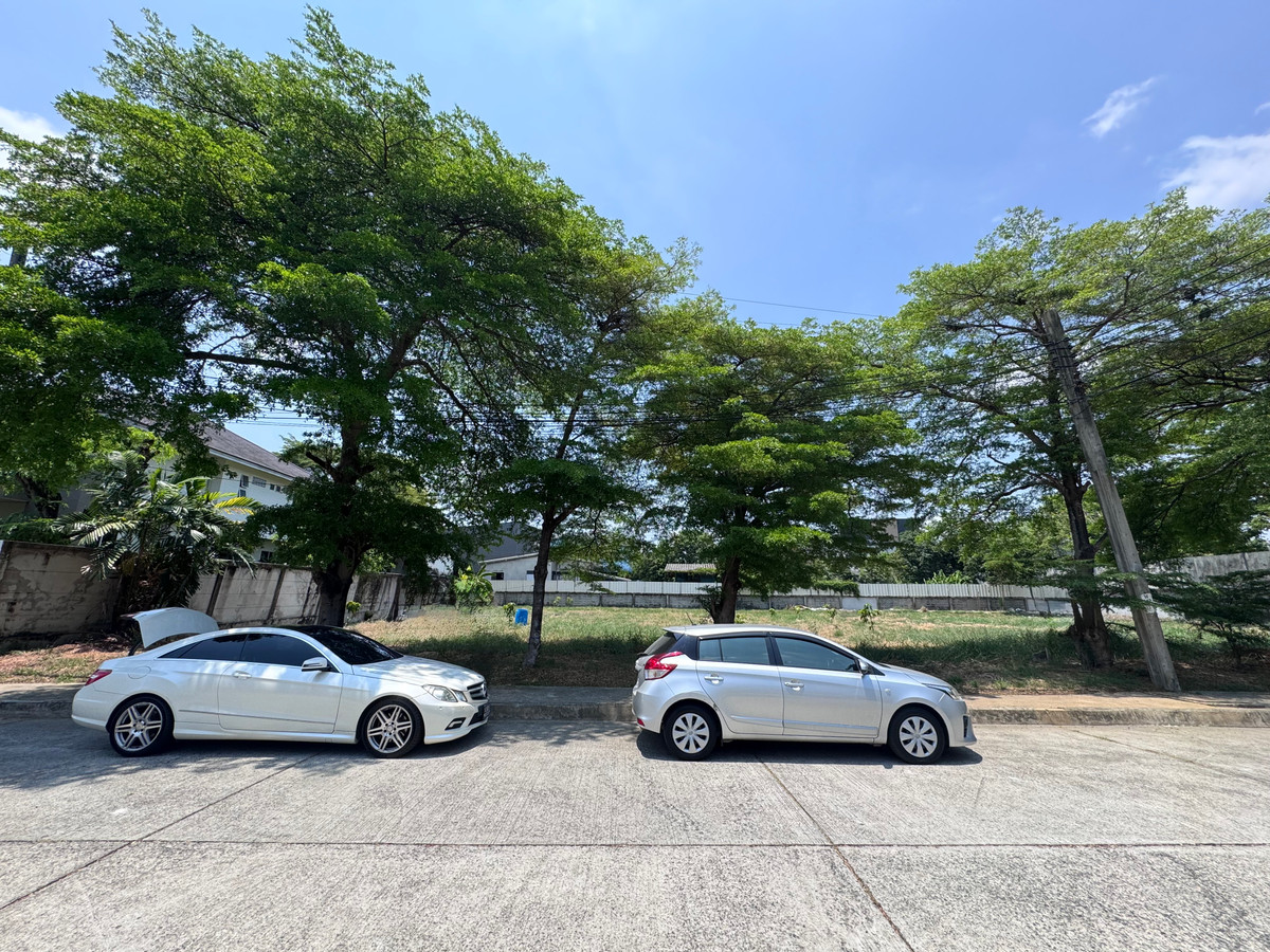 ขายที่ดินบางนา แบริ่ง ลาซาล : ราคาดีที่สุด ที่ดินแปลงสวย ในโครงการ วินด์มิลล์ พาร์ค (Windmill Park) บางนา