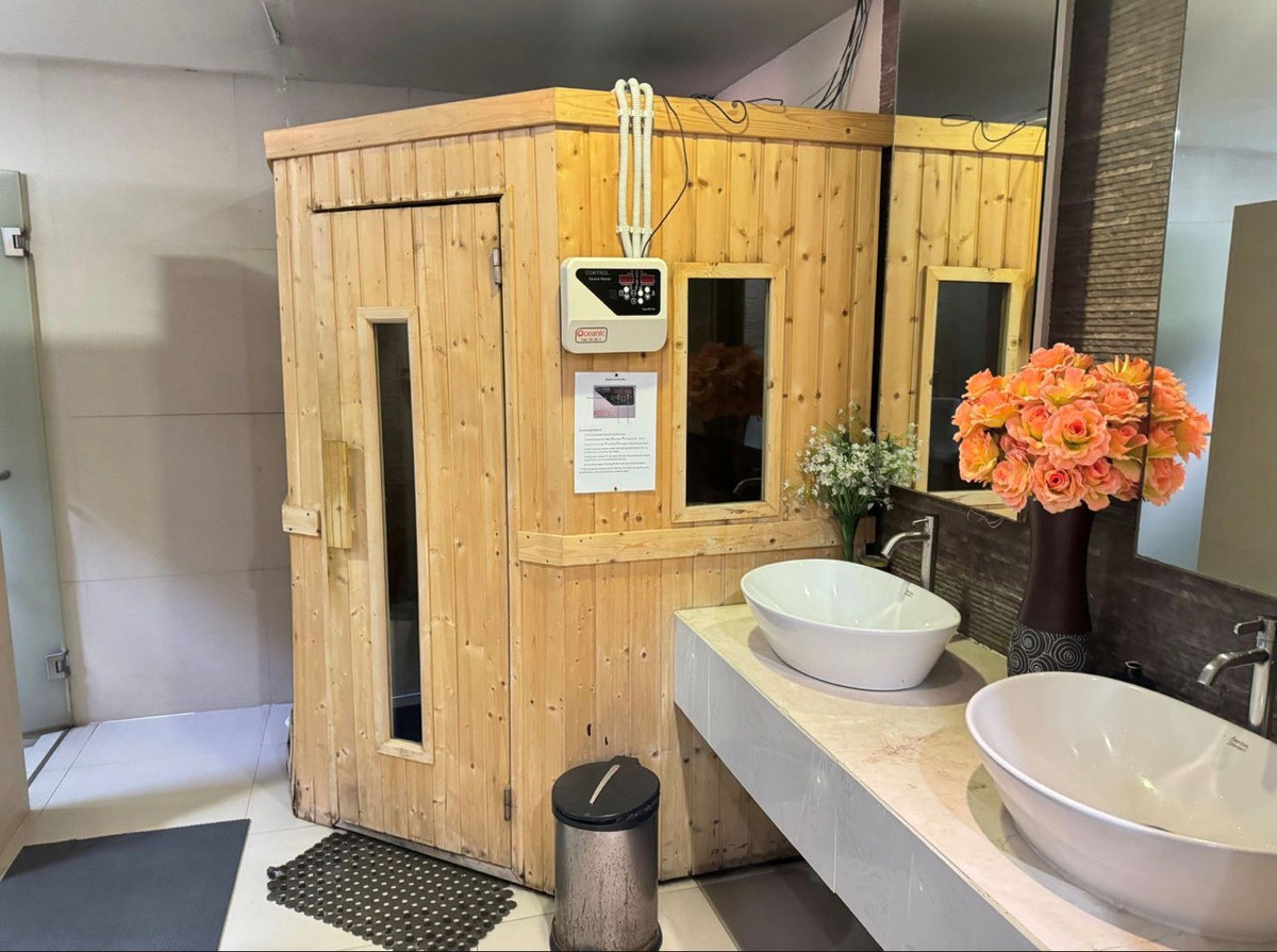 ให้เช่าคอนโดวิทยุ ชิดลม หลังสวน : 🏢 ให้เช่า วิทยุ คอมเพล็กซ์  วิวเมืองโล่ง ห้องใหญ่หายาก ใจกลาง CBD ใกล้ BTS เพลินจิต ✨