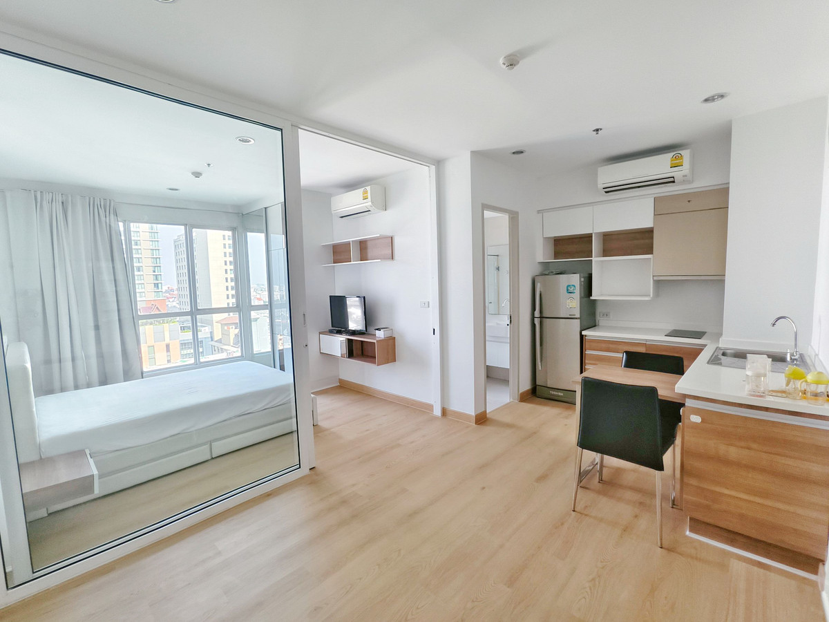 ให้เช่าคอนโดรัตนาธิเบศร์ สนามบินน้ำ พระนั่งเกล้า : ให้เช่า The Hotel  Service คอนโดเงียบ ที่จอดรถพอเพียง  ใกล้MRT บากระสอ