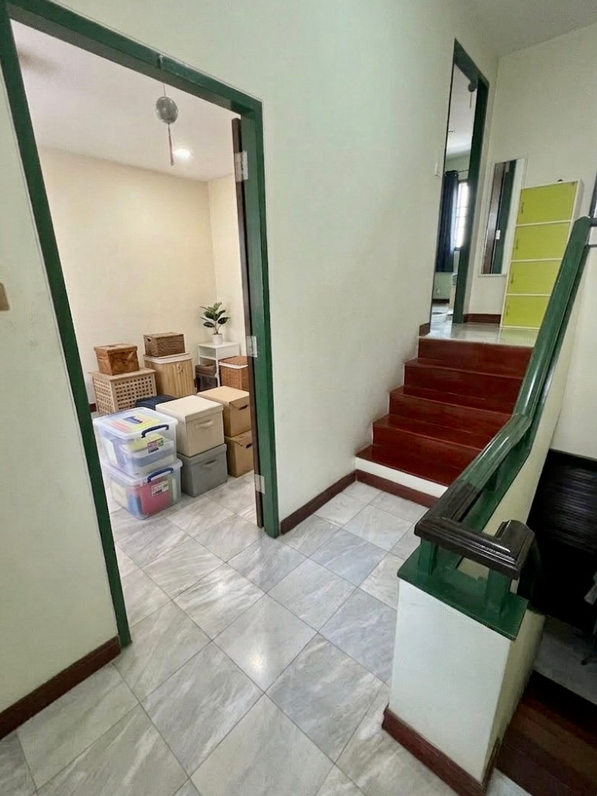 For SaleTownhomeSapankwai,Jatujak : 4-story Townhome Near SRT Red Line Wat Semian Nari / 4 Bedrooms (FOR SALE) BNS017
