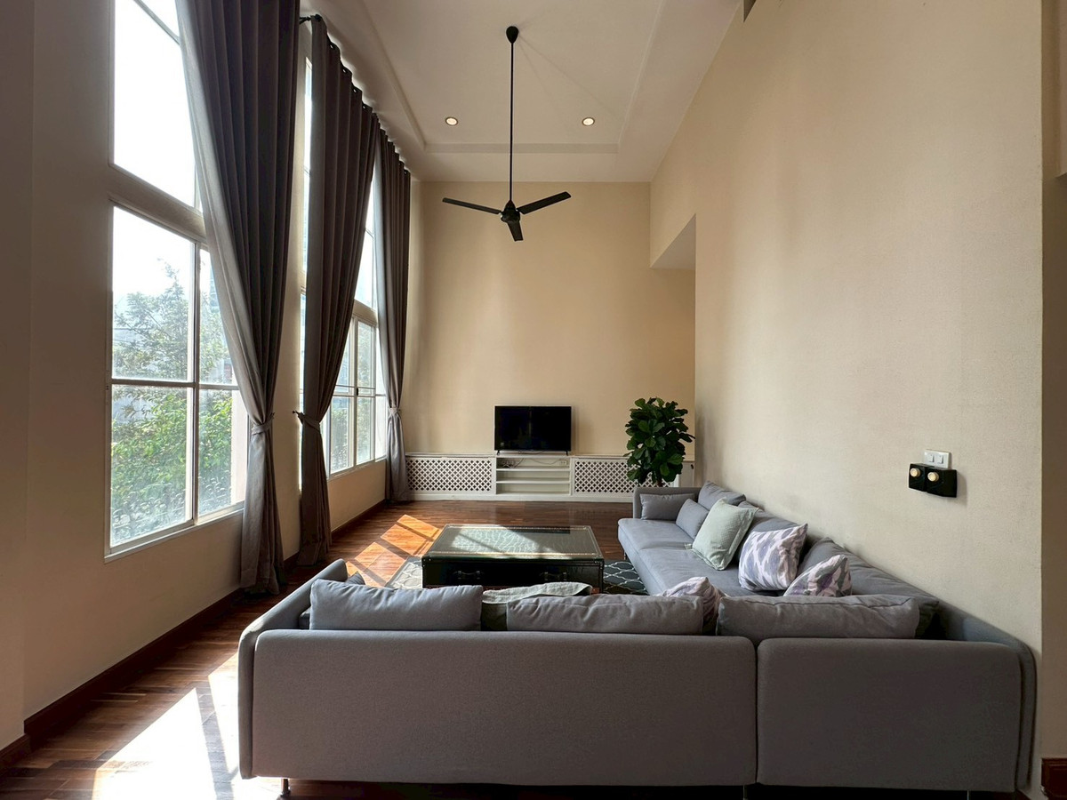 ให้เช่าบ้านสุขุมวิท อโศก ทองหล่อ : ✨For rent Luxury House in Thonglor! 4 bedroom 456 sq.m fully furnished near Donki mall and BTS Thonglor.