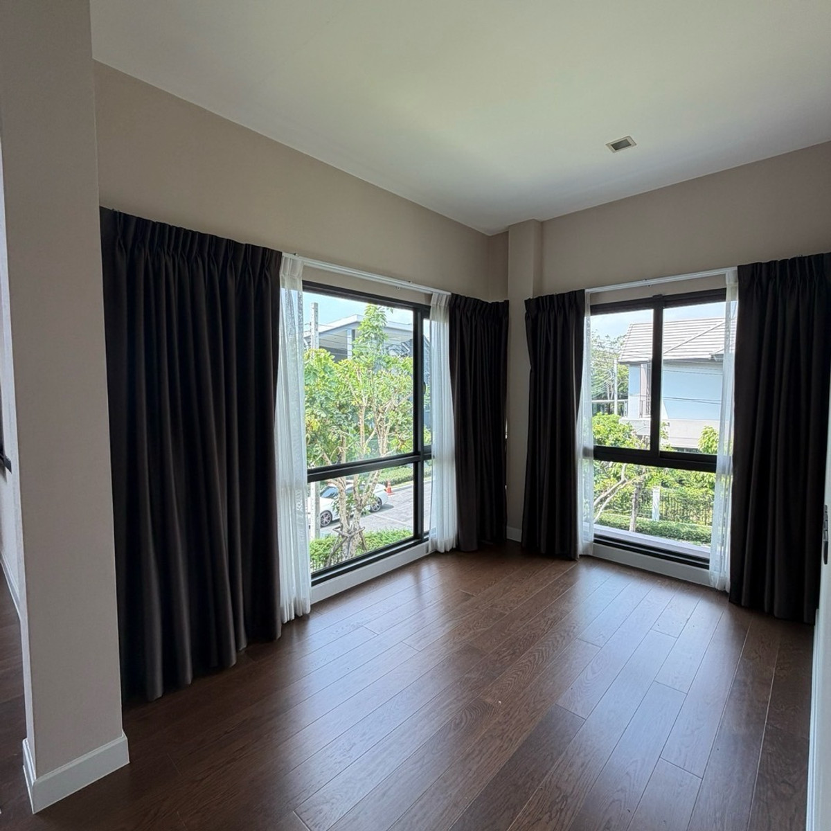 ขายบ้านวิภาวดี ดอนเมือง หลักสี่ : ขาย 🔥 บ้านเดี่ยวหรู Bangkok Boulevard วิภาวดี-งามวงศ์วาน | แปลงใหญ่ 88.7 ตร.ว. | 4 นอน 329 ตร.ม. | เพียง 21.7 ลบ.