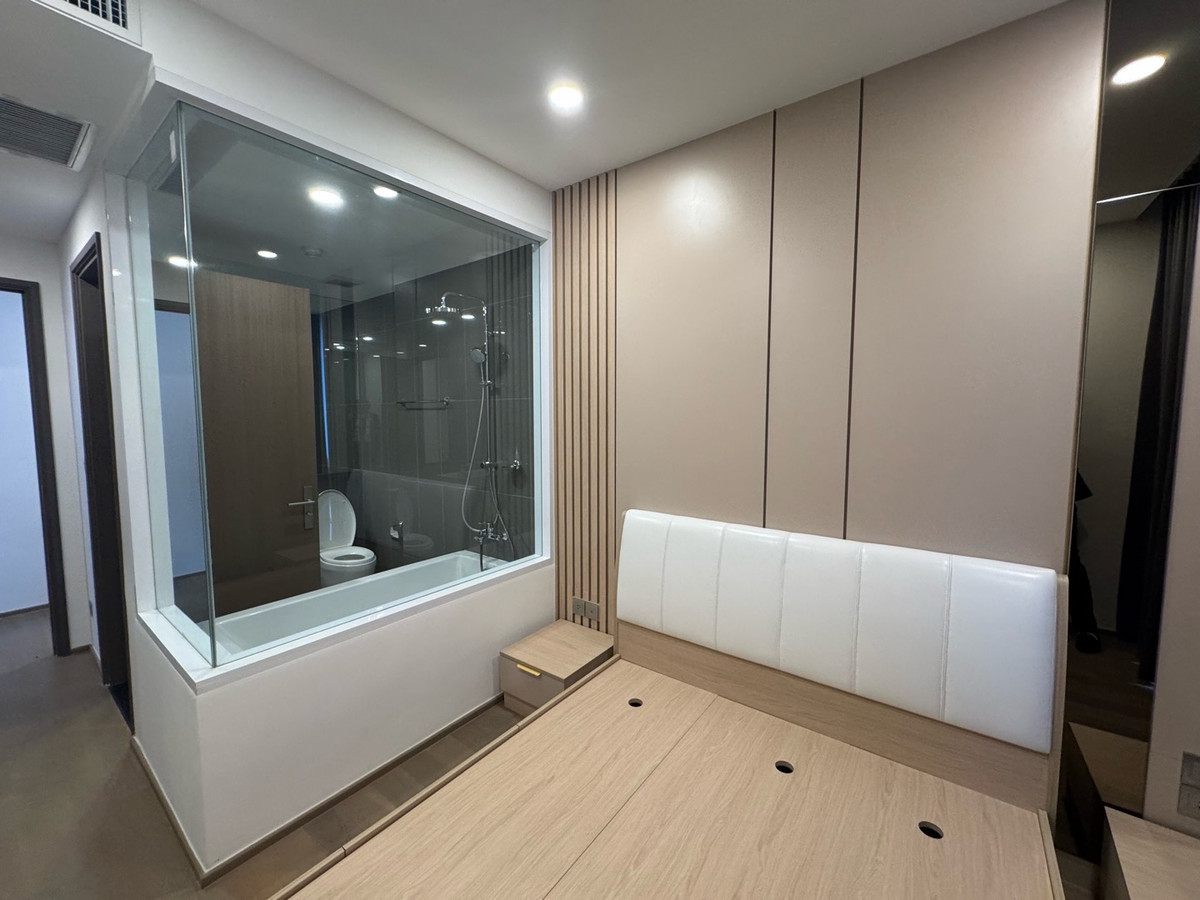 ให้เช่าคอนโดสยาม จุฬา สามย่าน : ให้เช่า 2 ห้องนอน 2 ห้องน้ำ Ashton จุฬา สีลม ราคา 60,000 บาท ติดต่อ 0869017364