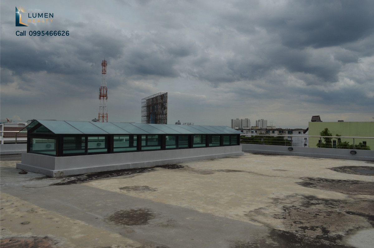 ขายอาคารพาณิชย์นวมินทร์ รามอินทรา : [ขาย-เช่าด่วน!] อาคารสำนักงานหัวมุม ทำเลทองคู้บอน – พื้นที่ใช้สอยยักษ์ 1,700 ตร.ม. ✨🏢