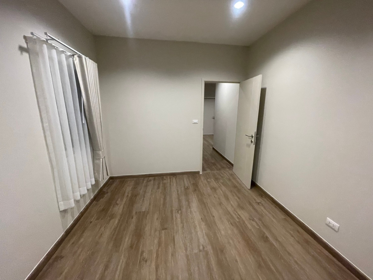 ขายบ้านอยุธยา : ขออนุญาต แอดมินครับ ขายบ้านหมู่บ้าน อณาสิริ อยุธยา 2 เกาะเรียน  บ้านเดี่ยว 4 ห้องนอน 4 ห้องน้ำ 