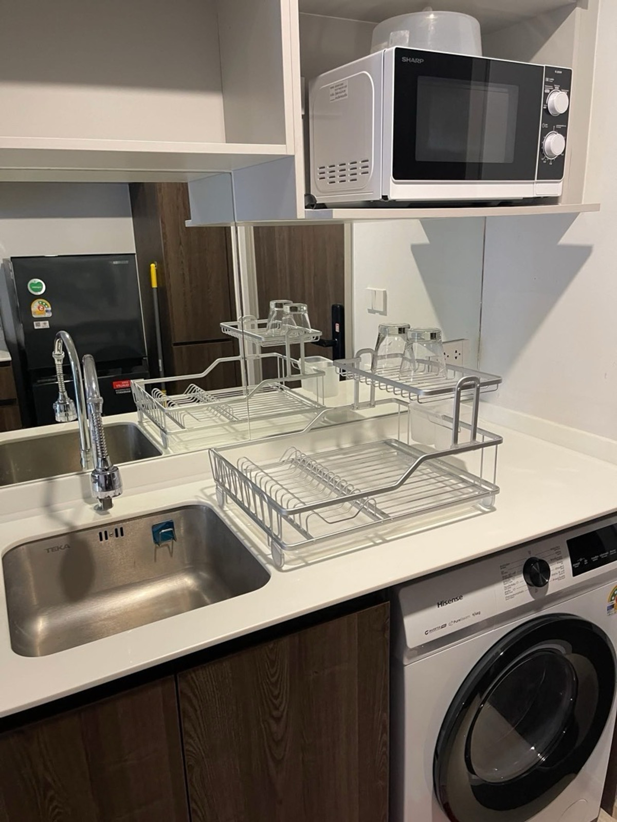 ให้เช่าคอนโดปทุมธานี รังสิต ธรรมศาสตร์ : 📣 ห้องมุม วิวสระ 31 ตร.ม. ใกล้ BTS คูคต | Nue Cross Khu Khot Station 📣