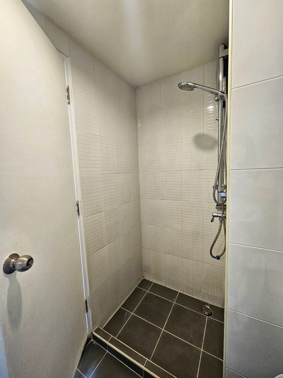 For RentCondoSeri Thai, Ramkhamhaeng Nida : Condo for rent, available, ready to move in Lumpini Condo Town Nida-Serithai☎️Line: 0883894733