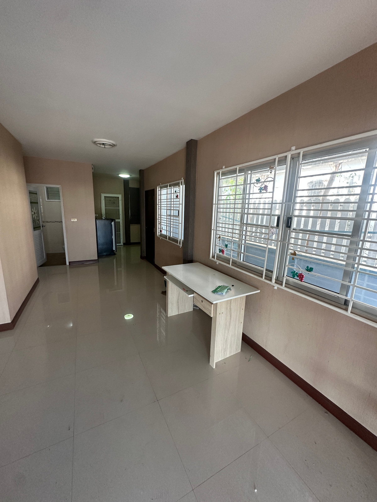 ขายบ้านมหาชัย สมุทรสาคร : บ้านเดี่ยว หมู่บ้านวิเศษสิริ 2 ขายขาดทุน 2.3ล้านบาท